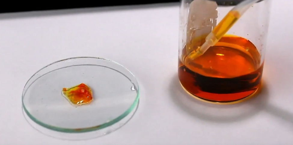 Qualitative Reaction With 5% Ferric Chloride WaterSolution (FeCl3)