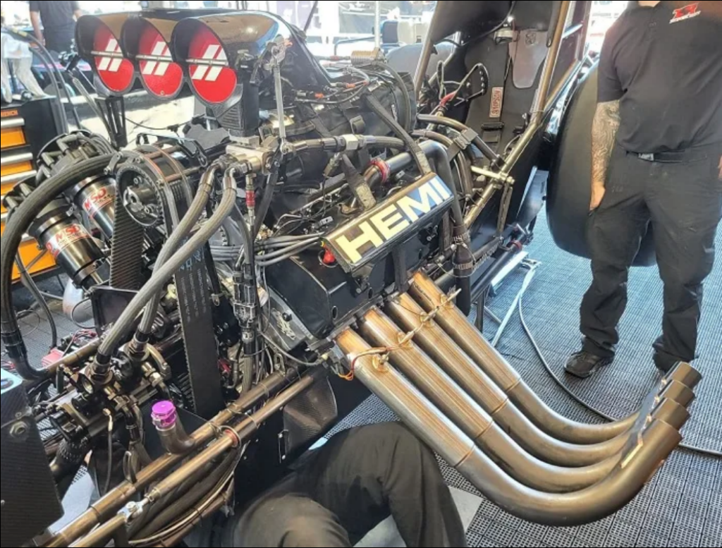 Hemi Nitromethane Engine